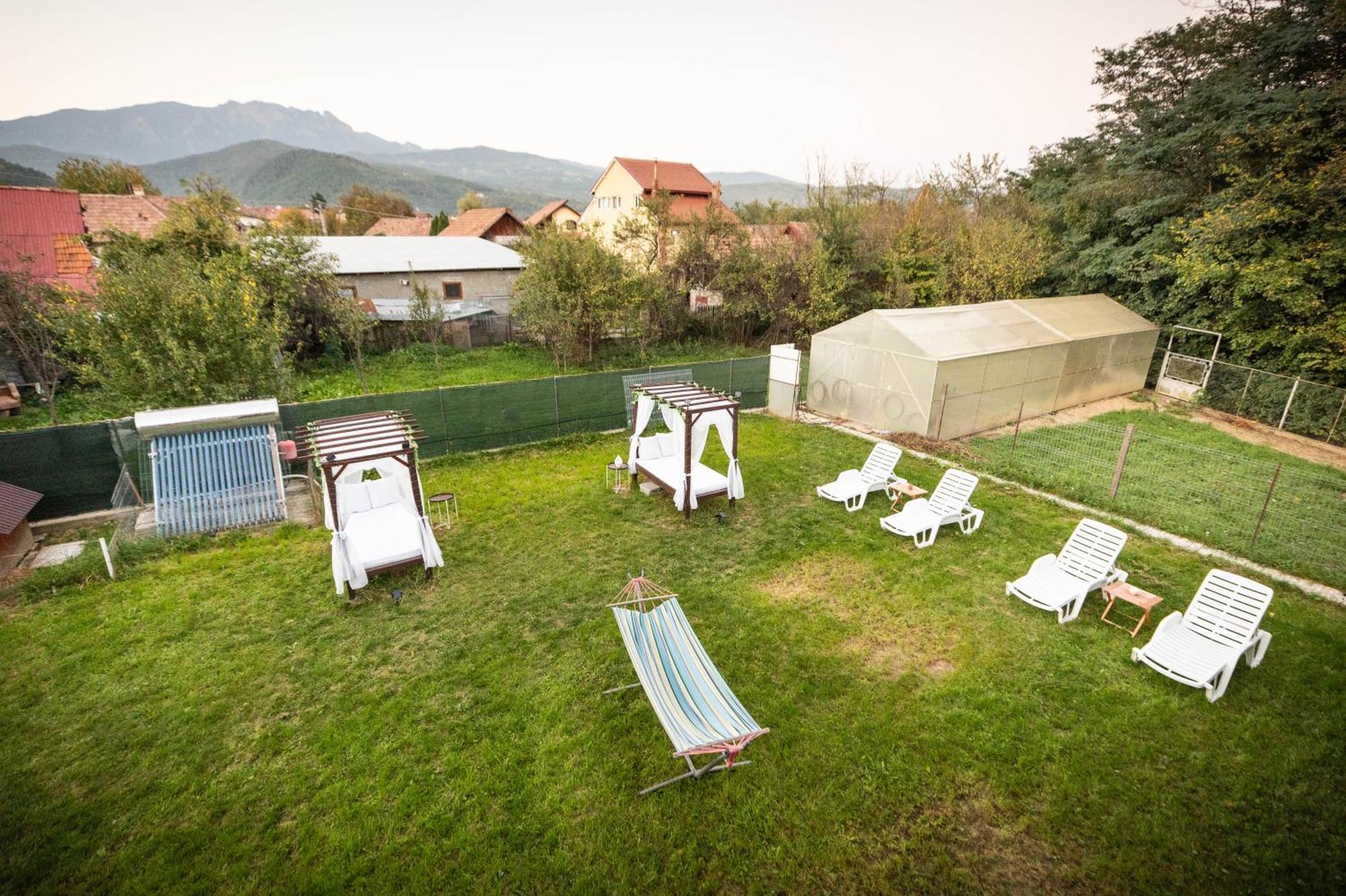 Happy Home Călimăneşti Exterior foto